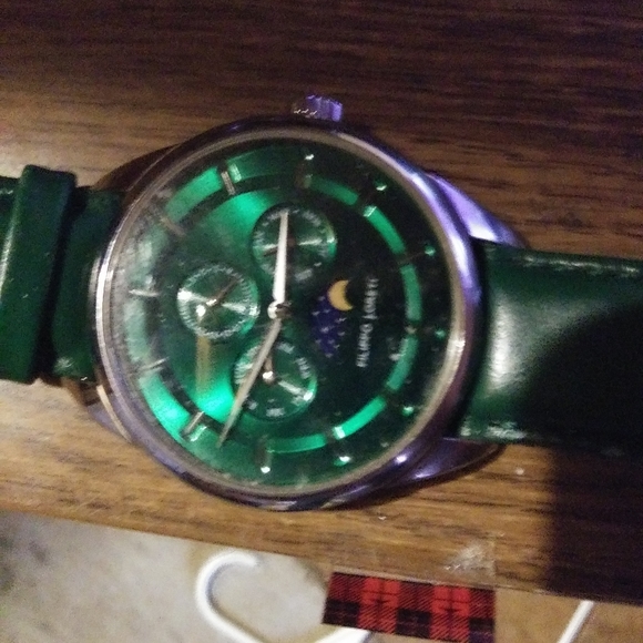 Watch - Picture 11 of 11